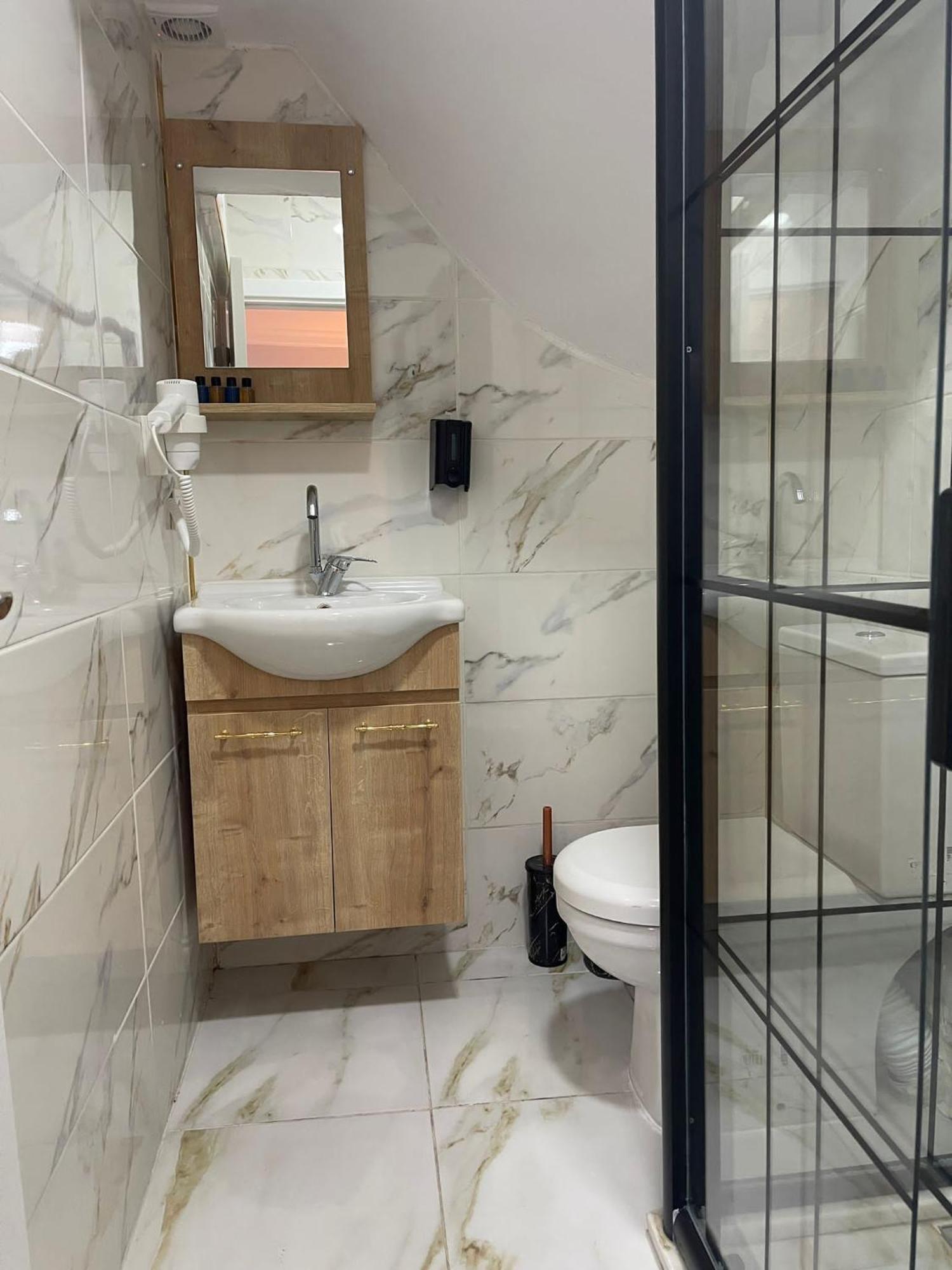 Taksim Rain Hause Aparthotel Istanbul Ngoại thất bức ảnh